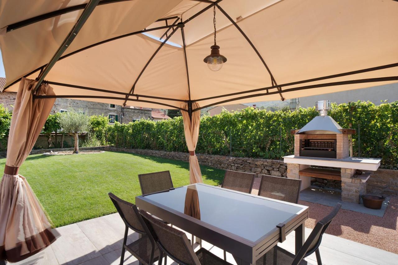 Agriturismo Il Borgo - Lavanda Villanova d'Albenga Εξωτερικό φωτογραφία